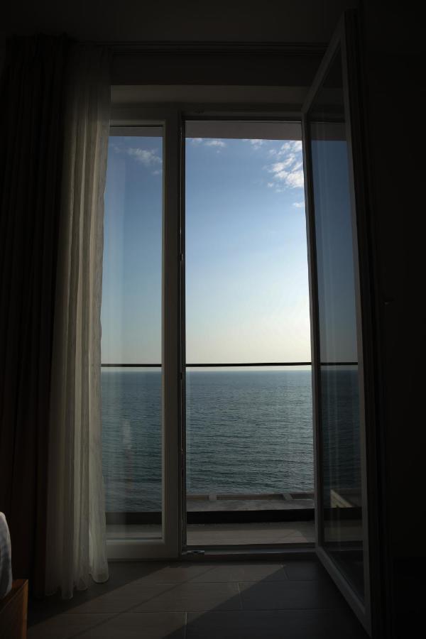 Hotel Serenity In à Lezhë Extérieur photo