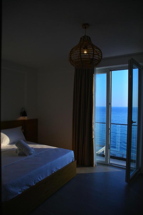 Hotel Serenity In à Lezhë Extérieur photo