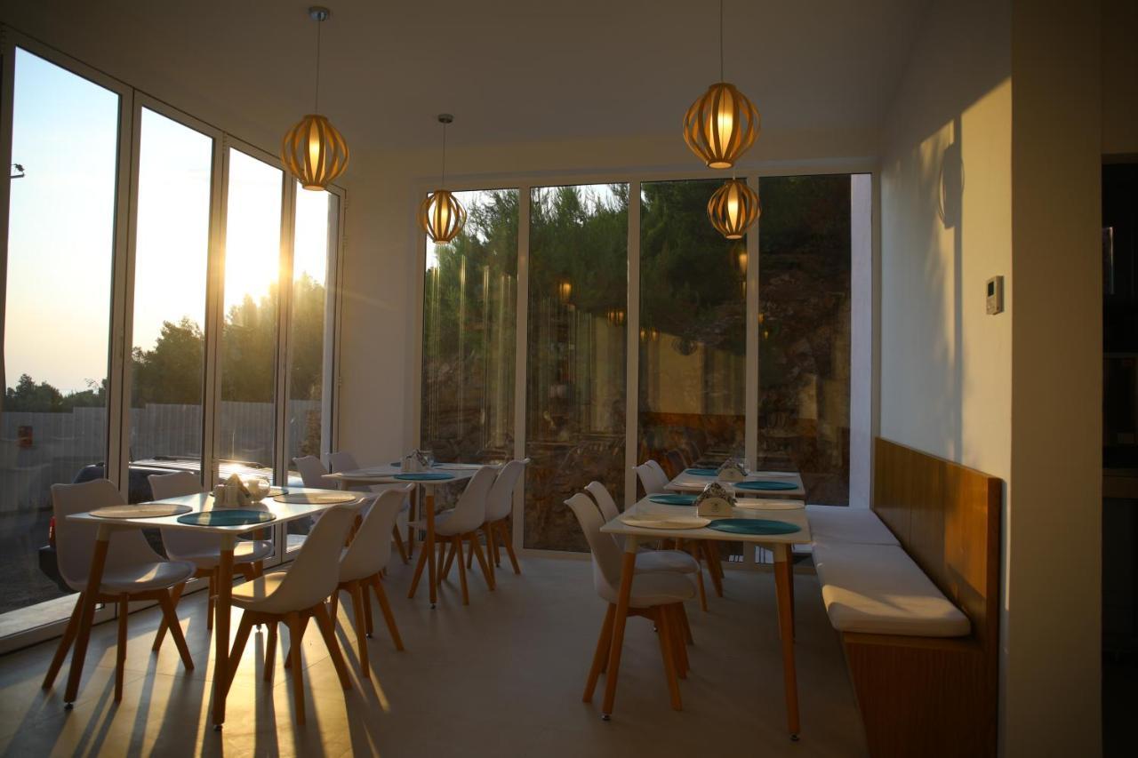 Hotel Serenity In à Lezhë Extérieur photo