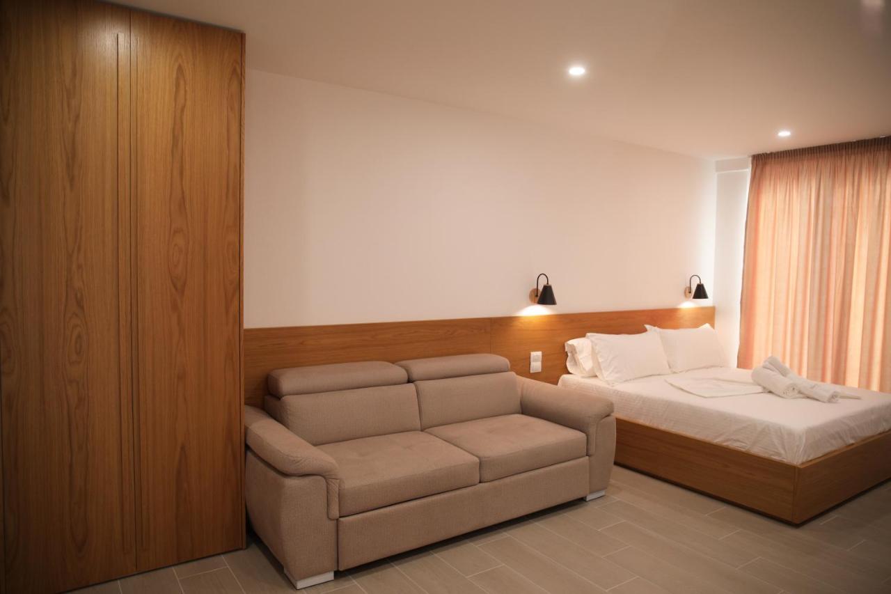Hotel Serenity In à Lezhë Extérieur photo